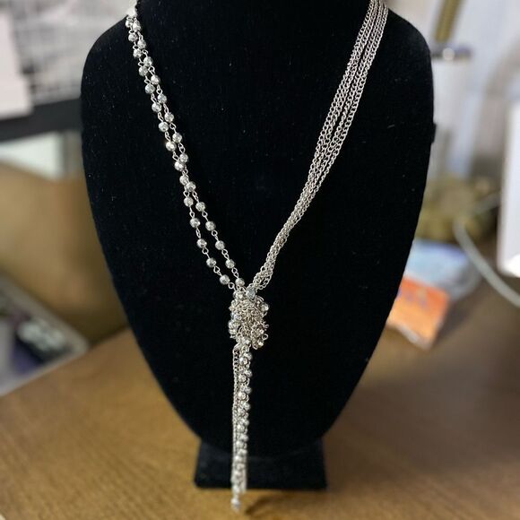 #404 KNOTTED Silver Necklace - Picture 4 of 7